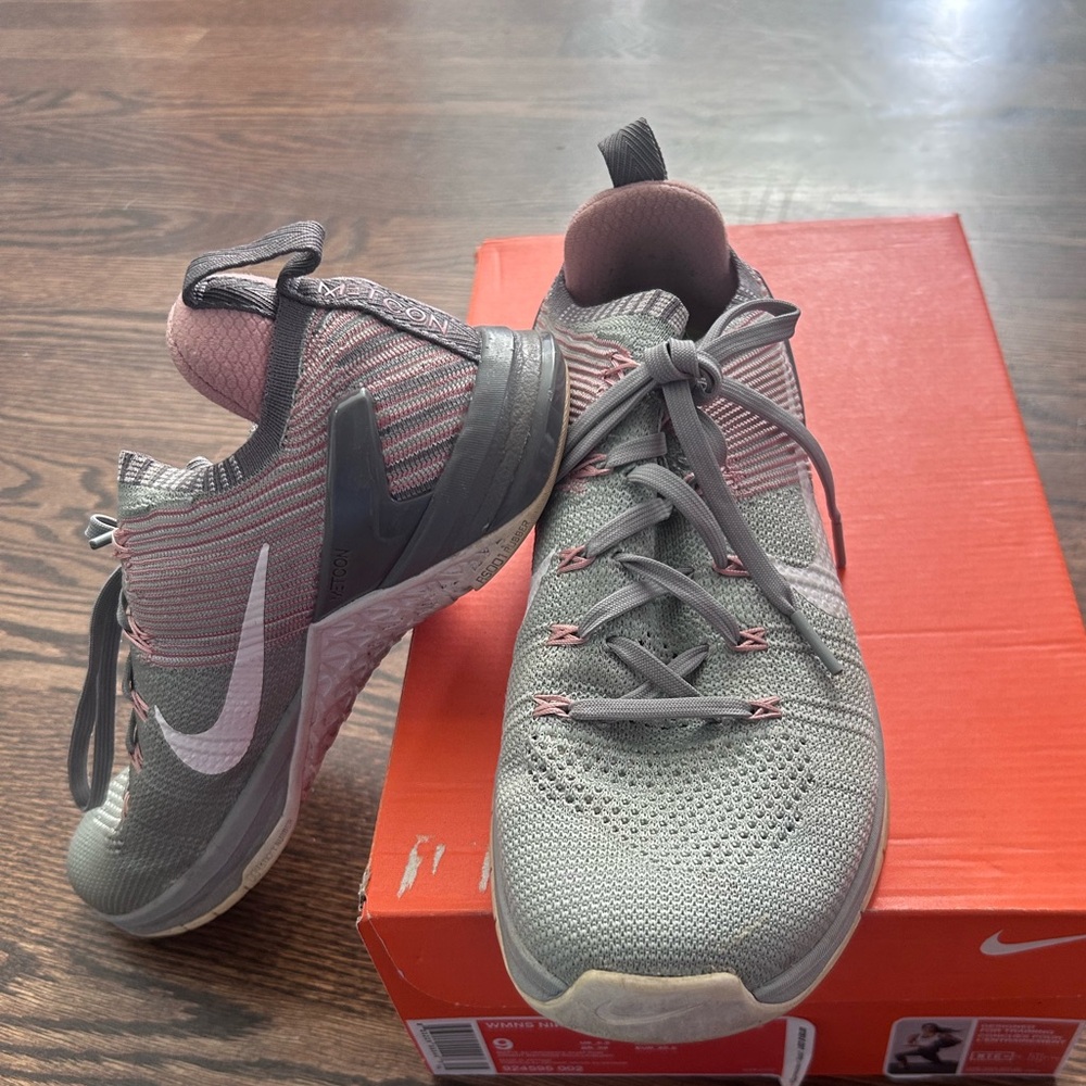 Nike Metcon Grey and Pink Knit Athletic Sneakers